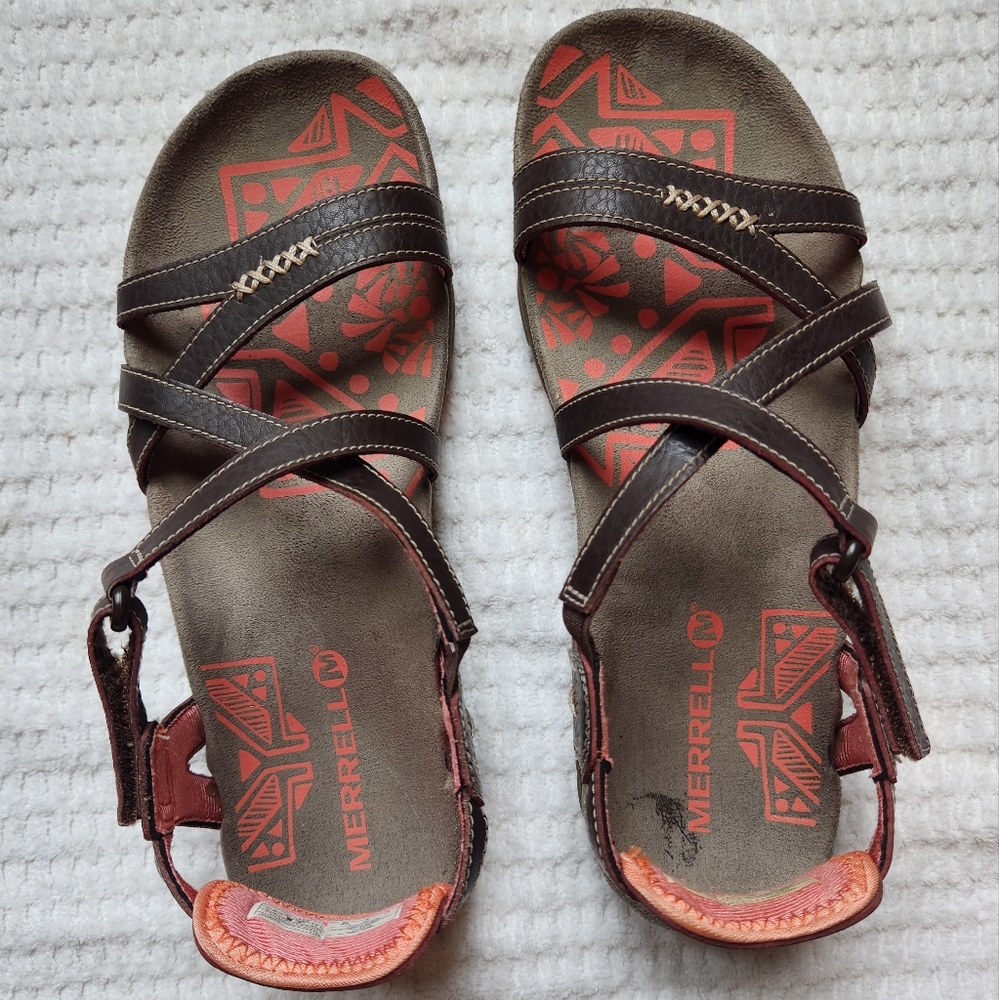 Merrell Hiking Sandals Size 7 Womens